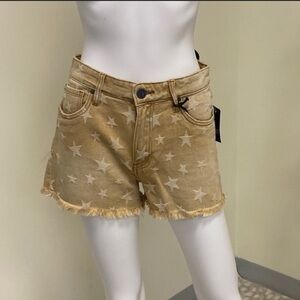 Kut from the Kloth chamois Star-Textured Denim Shorts NWOT 4th July ready 8